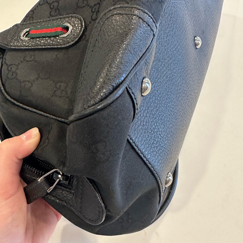 Gucci Handbag - Picture 8 of 9